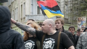 Про Порошенко сегодня вспоминают все