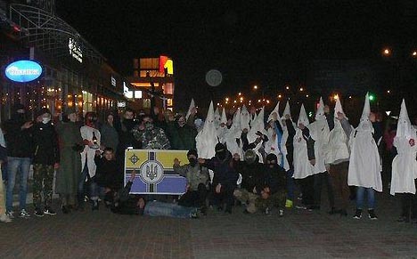 Украинская власть: геноцид в Донбассе – не межэтнический конфликт! Украинская власть: геноцид в Донбассе – не межэтнический конфликт!