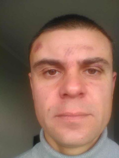 Пьяных в дым начальников СБУ и ВСУ избили и задержали добробатовцы под Мариуполем 