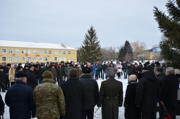 В Ростовской области торжественно открыли бюст Иосифу Сталину
