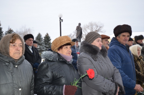 В Ростовской области торжественно открыли бюст Иосифу Сталину