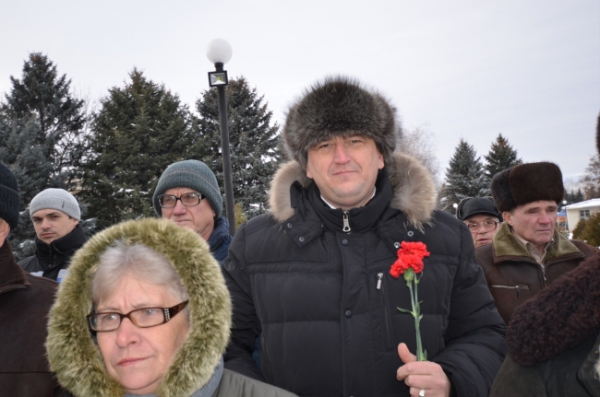 В Ростовской области торжественно открыли бюст Иосифу Сталину