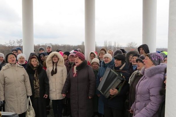 Песенный марафон #СпоемВместе: «И пусть русофобы лютуют, а песня надежду зажгла!»