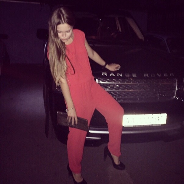 В Минюсте Украины отказались ставить 23-летнюю Калынчук во главе люстрации. В эротический скандал заместительницы Авакова подбавила огня ее сестра В Минюсте Украины отказались ставить 23-летнюю Калынчук во главе люстрации. В эротический скандал заместительницы Авакова подбавила огня ее сестра