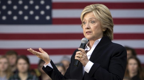 Клинтон убила Каддафи ради кресла Обамы