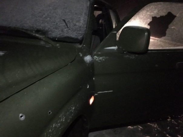 Неплохой пиар-ход: В Харькове обстреляли авто главы гражданского корпуса "Азов" Олега Ширяева