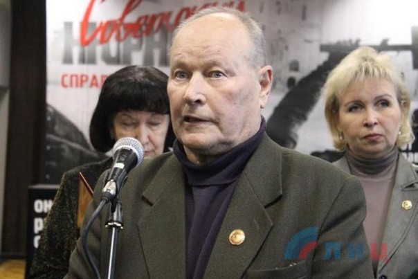 Сводка от НМ ЛНР 7 декабря 2016 года. Генпрокуратура и МВД ЛНР поймали на взятке сотрудника миграционной службы Красного Луча