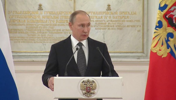 Путин поручил наградить погибших в Алеппо медсестер