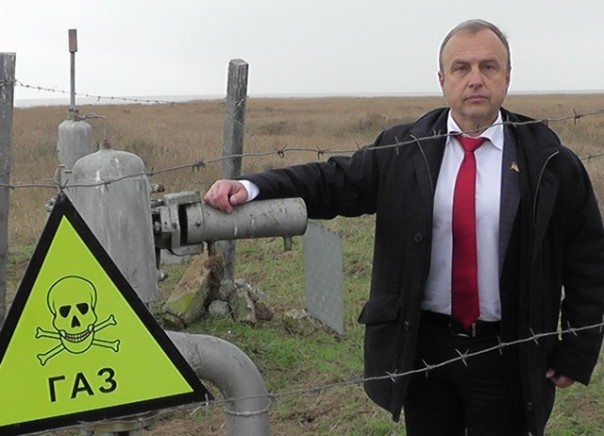 Глава Генической райадминистрации начал психическую атаку на Крым