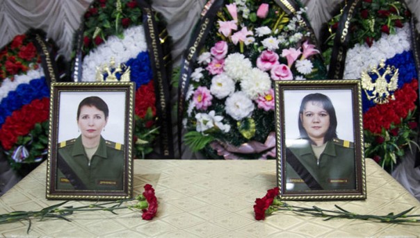 Прощание с Надеждой и Галиной: медсестер, погибших в Алеппо, провожают всем Биробиджаном