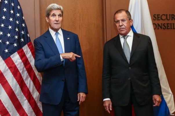 Почему Лавров, назвавший всех «дебилами», стал любимчиком Запада?