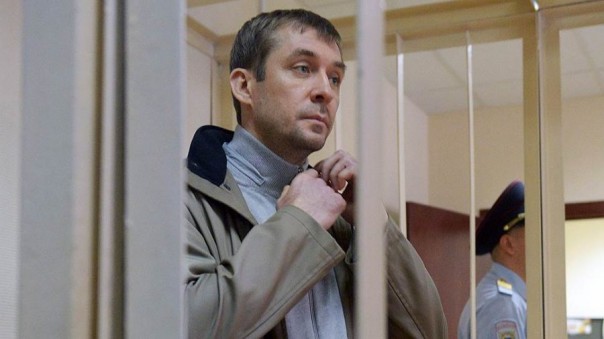 Отец полковника МВД Захарченко арестован по обвинению в растрате