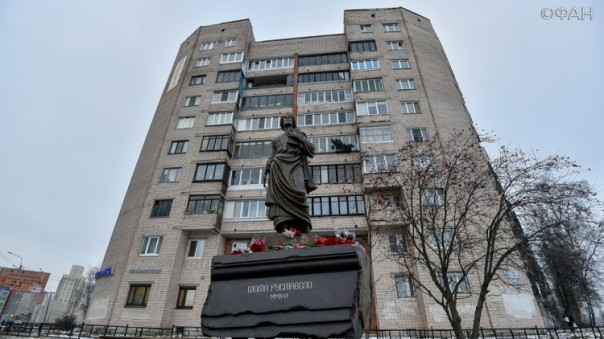 Народы России и Грузии неразрывны: Церетели открыл в Петербурге памятник Шота Руставели