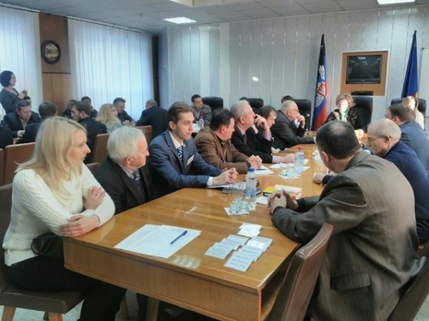 Раз Киев не хочет выполнять Минск, Донбасс будет присоединять к себе остальные области Украины