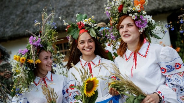 Украинская правда: Треть украинцев не считает русских братьями Украинская правда: Треть украинцев не считает русских братьями