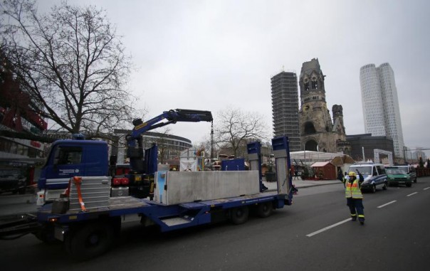 Рождество в бетонном бункере от Меркель: немецкие города переходят на осадное положение Рождество в бетонном бункере от Меркель: немецкие города переходят на осадное положение