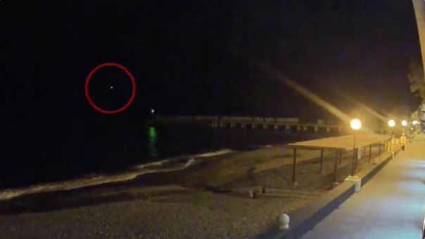 Опубликованы кадры со вспышкой в небе в момент крушения Ту-154