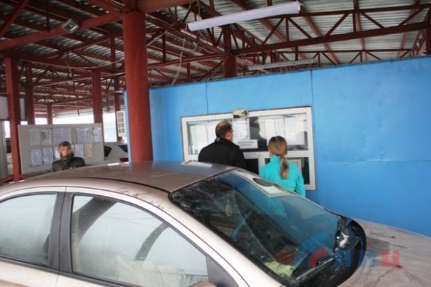 Сводка от НМ ЛНР 28 декабря 2016 года. Снайперы ВСУ обстреливают позиции Народной милиции в районе Новоалександровки Сводка от НМ ЛНР 28 декабря 2016 года. Снайперы ВСУ обстреливают позиции Народной милиции в районе Новоалександровки