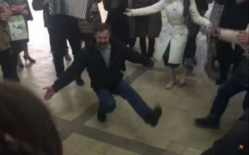 Песенная гапонщина: бесссмысленная и безрезультатная. Александр Роджерс