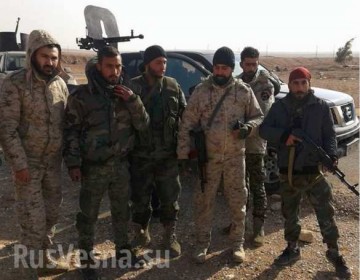 ВКС РФ и Армия Сирии отбрасывает ИГИЛ на 10 км от авиабазы Т-4 под Пальмирой (18+)