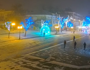 Ленины кончились, а ломать привычка осталась: Хулиганы вновь сломали светящийся шар на Дерибасовской