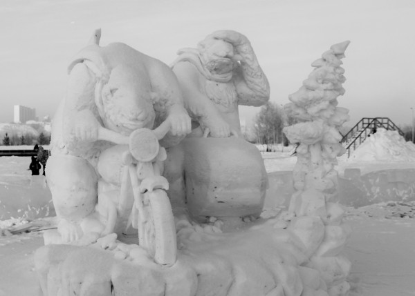 В мире прекрасного или Волшебная сила красноярского снега и льда В мире прекрасного или Волшебная сила красноярского снега и льда