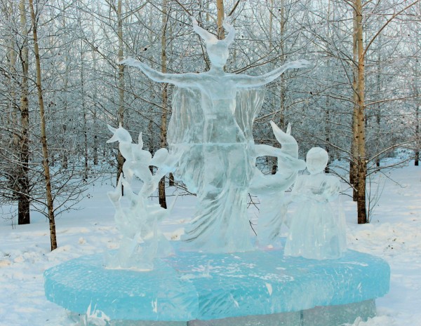 В мире прекрасного или Волшебная сила красноярского снега и льда В мире прекрасного или Волшебная сила красноярского снега и льда