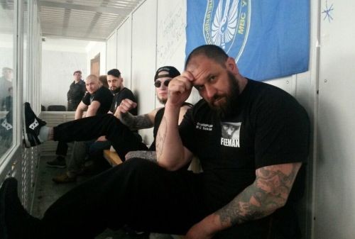 Итоги недели Украины. Мрак безвиза, отрезанное ухо и дно реформ Итоги недели Украины. Мрак безвиза, отрезанное ухо и дно реформ