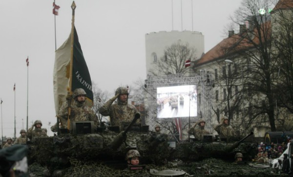 Россия и Латвия. Латвия и безумие