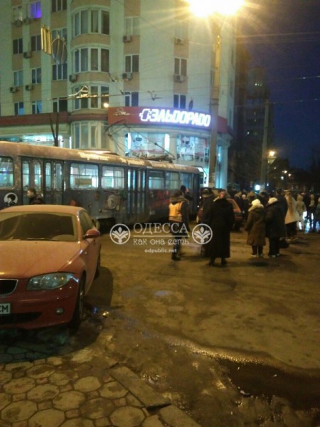 А теперь расскажи, как обгонял, как подрезал...