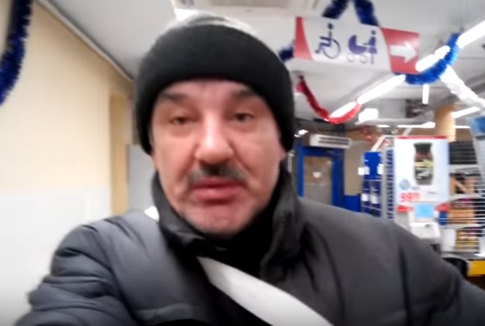 Хрюмберг в Киеве заступился за беженку из Донецка.