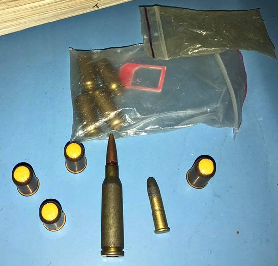 Украинского полицейского поймали на вымогании взятки с малолетнего ребенка