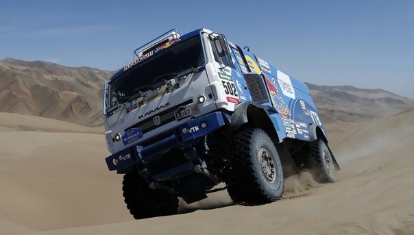 "Дакар": команда "Камаз-Мастер" победила в четырнадцатый раз