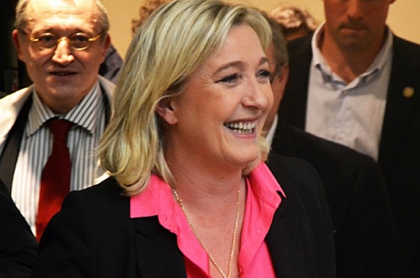 У Ле Пен ответили Киеву: Она и не собиралась посещать Украину 