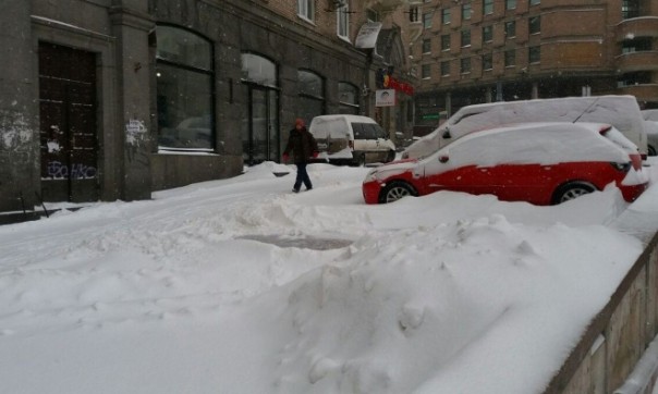 Предатели и убийцы Донбасса массово замерзают насмерть в Киеве