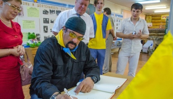 Стивен Сигал которого мы не знали