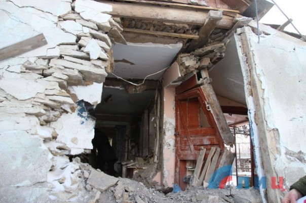 Сводка от НМ ЛНР 13 января 2017. Укрофашисты обстреляли Дебальцево и Первомайск из крупнокалиберных орудий Сводка от НМ ЛНР 13 января 2017. Укрофашисты обстреляли Дебальцево и Первомайск из крупнокалиберных орудий