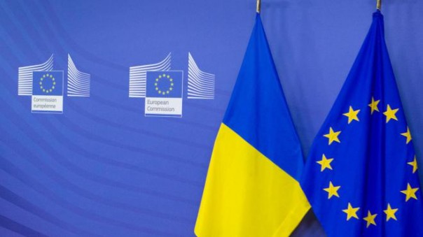 Итоги недели Украины. Мрак безвиза, отрезанное ухо и дно реформ Итоги недели Украины. Мрак безвиза, отрезанное ухо и дно реформ