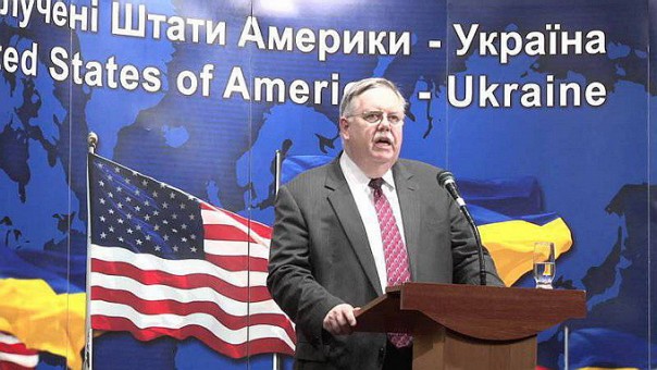 Сообщение о смерти американского посла Теффта оказалось фейком - авторов подвело знание языка Сообщение о смерти американского посла Теффта оказалось фейком - авторов подвело знание языка