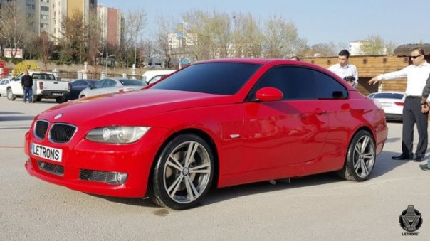 В Турции создан трансформер на основе автомобиля BMW В Турции создан трансформер на основе автомобиля BMW