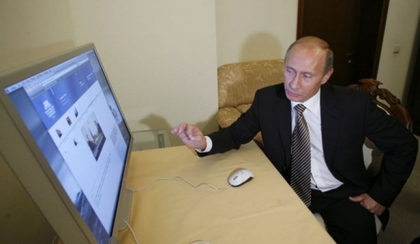 Поздравляю с новой сенсацией. Президент РФ не взламывал США