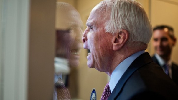 Маккейн нашёл способ, как помешать Трампу строить диалог с Россией