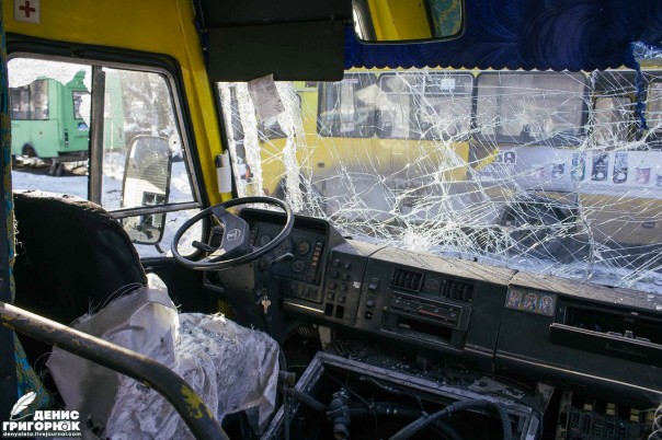 Аэропорт-Спартак-ЯБП продолжается бой, у укропов большие потери, на штурм идти уже не кому.