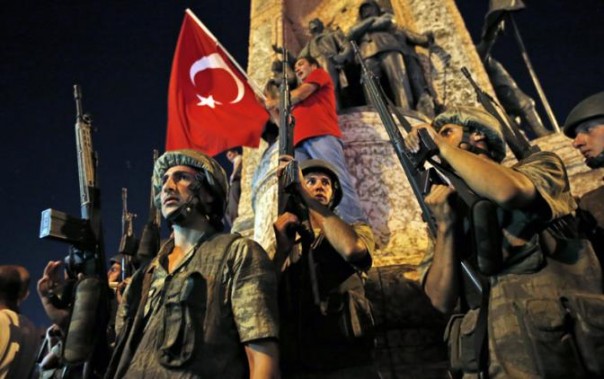 Солдаты Турции бегут в Германию
