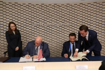 Брачный контракт Прибалтики и США