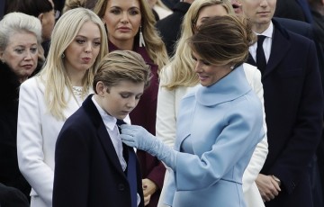 Белый дом призвал оставить младшего сына президента Трампа в покое