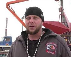 "Ночные волки" начали установку обновленной "Звезды Победы" в столице ЛНР