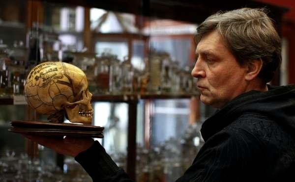 Невзоров призвал расстреливать российских добровольцев Невзоров призвал расстреливать российских добровольцев