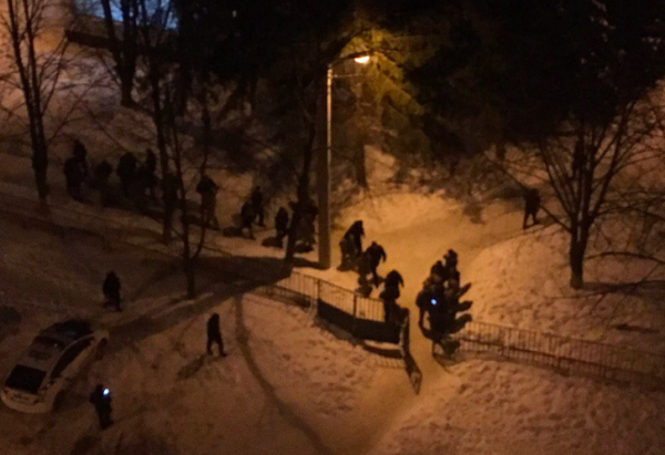 Стрельба в Харькове: Без паники!!! Херои АТЫ немножко уничтожают друг друга Стрельба в Харькове: Без паники!!! Херои АТЫ немножко уничтожают друг друга