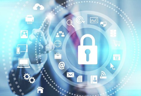 На Украине запретили российское ПО, а Порошенко получил законное право блокировать сайты в интернете